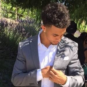 Meet your Posher, Simon